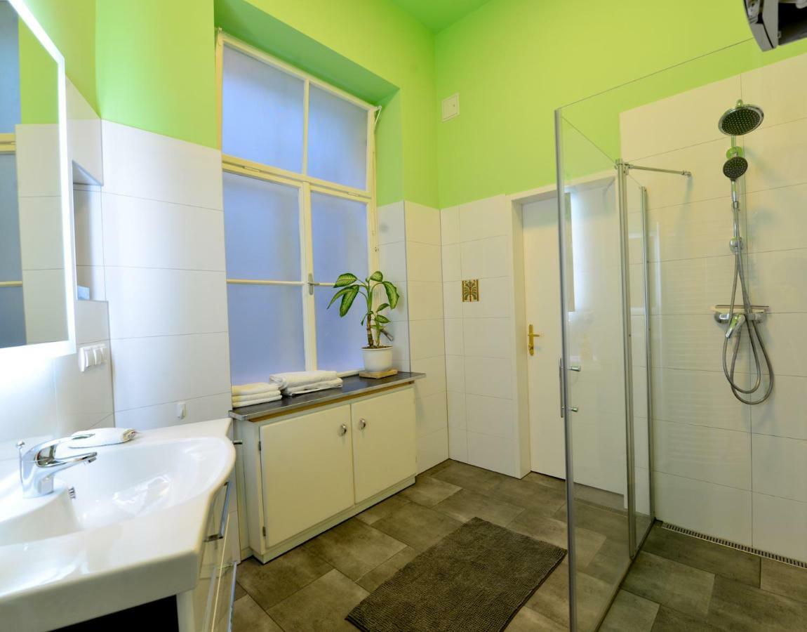 Stylish, Cosy & Central "Self-Check-In" Apartment Wien Exteriör bild